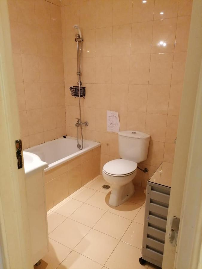 Bica Mini Hostel Lizbona Zewnętrze zdjęcie