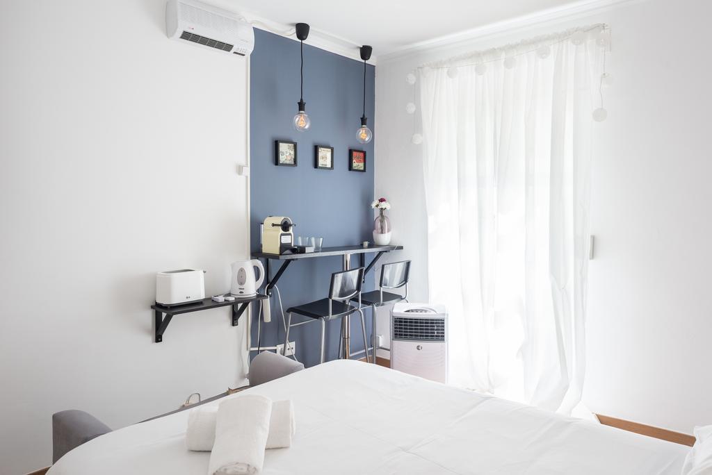 Bica Mini Hostel Lizbona Zewnętrze zdjęcie